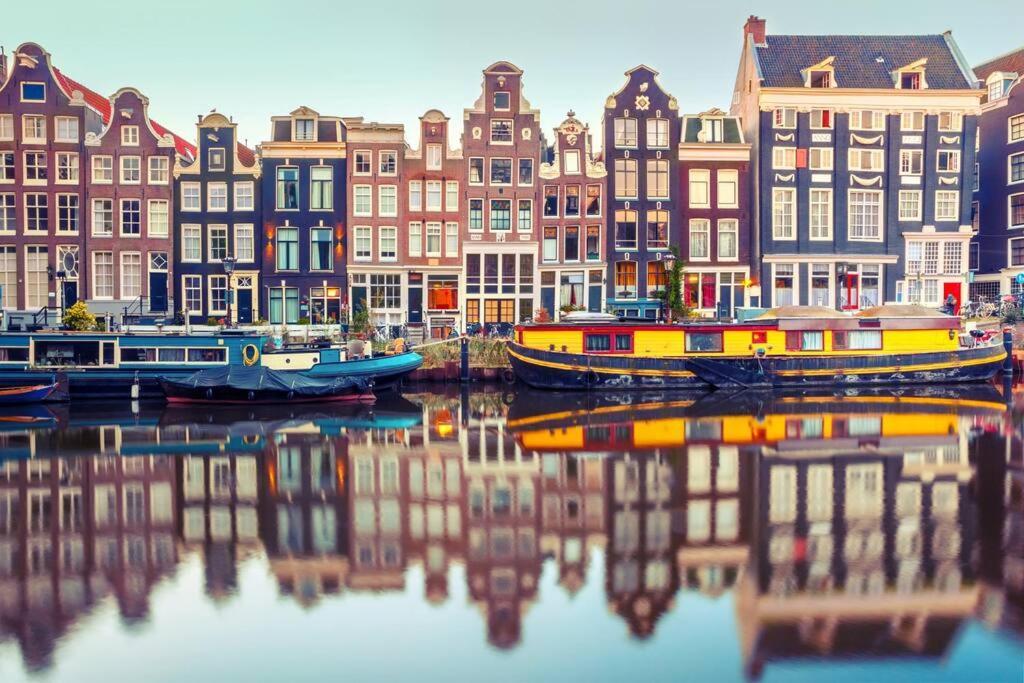 Luxury Harbour Suite With Private Parking Loosdrecht Exterior photo